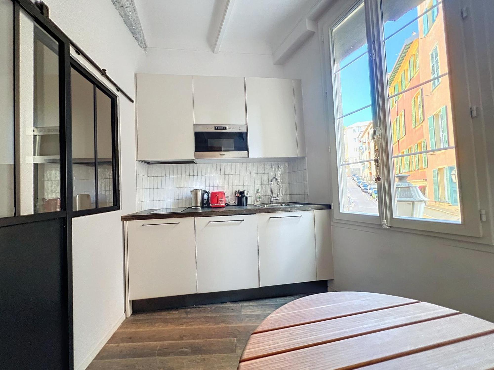 ניס Charming Appartment Old City מראה חיצוני תמונה